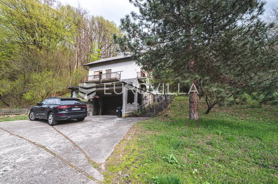 zagreb, markuševec, troetažna kuća 106 m2 - slika 16