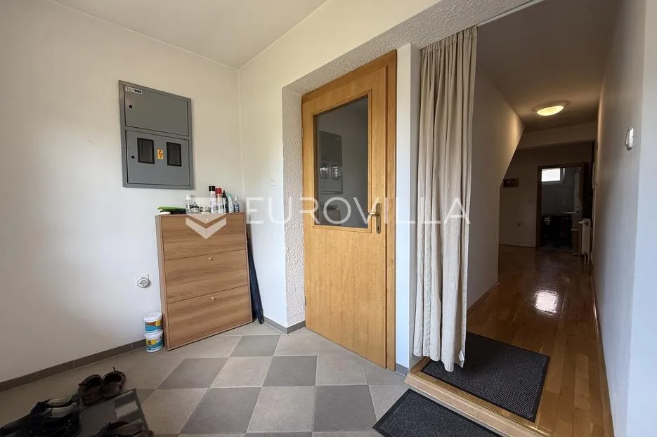darda, obiteljska kuća s garažom i velikom okućnicom, 124 m² - slika 2