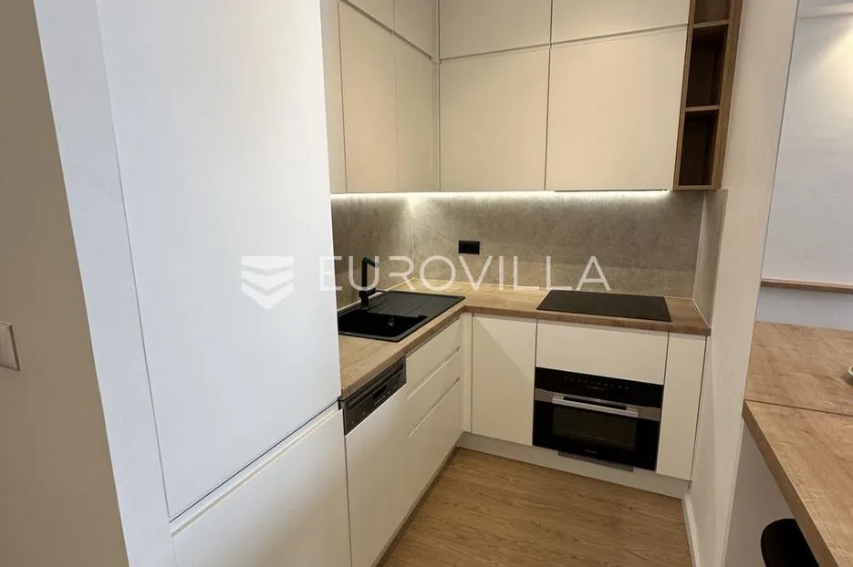 otok rab, luksuzan apartman 35,43 m², vrhunska lokacija - slika 6