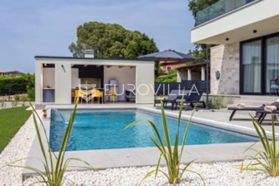 istra, smoljanci, kvalitetna i moderna samostojeća kuća, 208 m², grijani bazen 40 m² - slika 65
