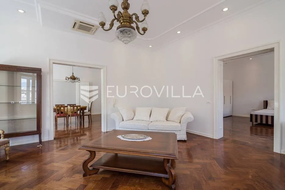 zagreb, centar, zrinjevac luksuzno uređen, reprezentativan četverosoban stan, 160 m² - slika 4
