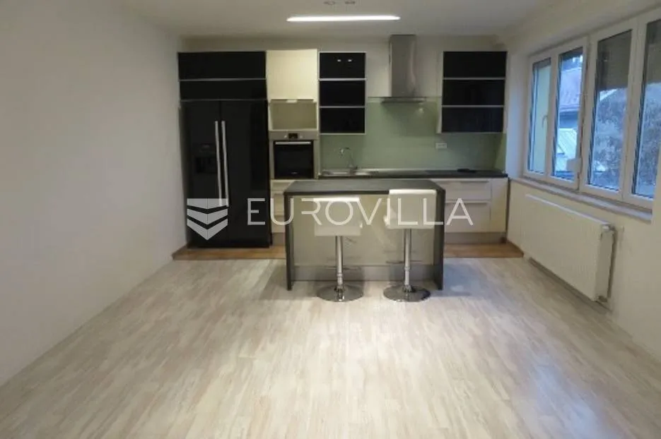 gundulićeva četverosoban stan 180 m² - slika 2