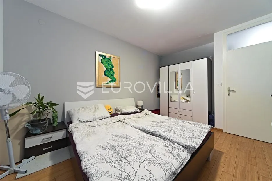 osijek, gornji grad, prodaja elegantnog dvosobnog stana u novijoj zgradi, površine 47,36 m² - slika 10