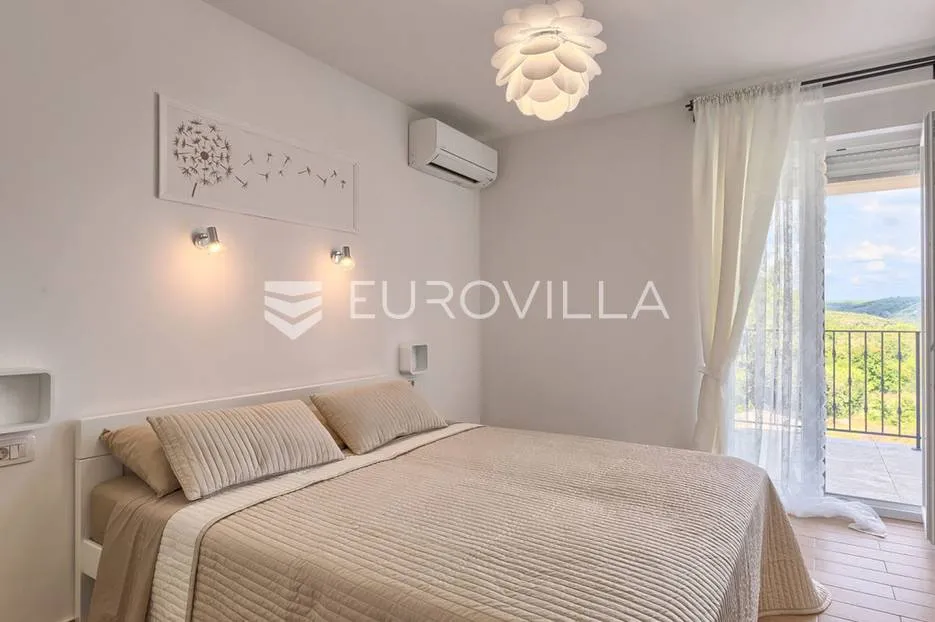 istra, rakalj, prekrasna vila s bazenom i pogledom na more na 1000 m² zemljišta - slika 18