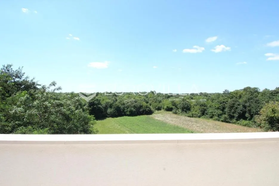istra, kanfanar, prekrasna kuća 450 m² na velikom imanju od 1900 m² - slika 25