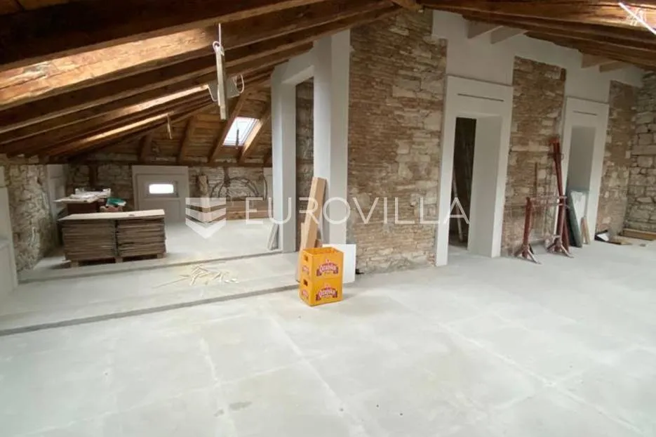 pula, veliki uredski prostor na dvije etaže 300 m2 - slika 10