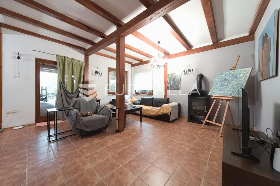 osijek, bilje, četverosobna kuća sa bazenom, 126 m² - slika 2