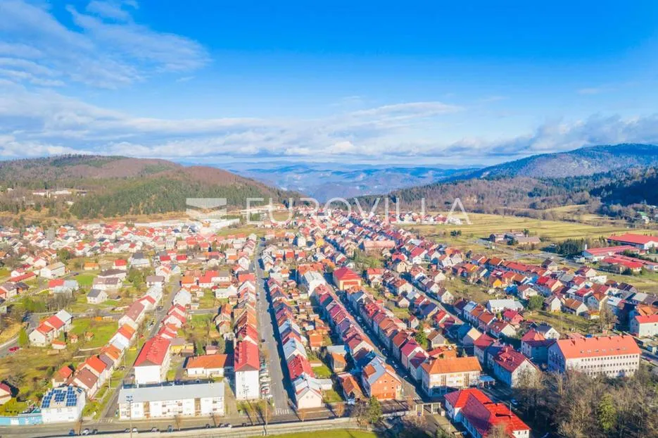 delnice, zemljište površine 7732 m² s 2200 m² građevinskog - slika 10