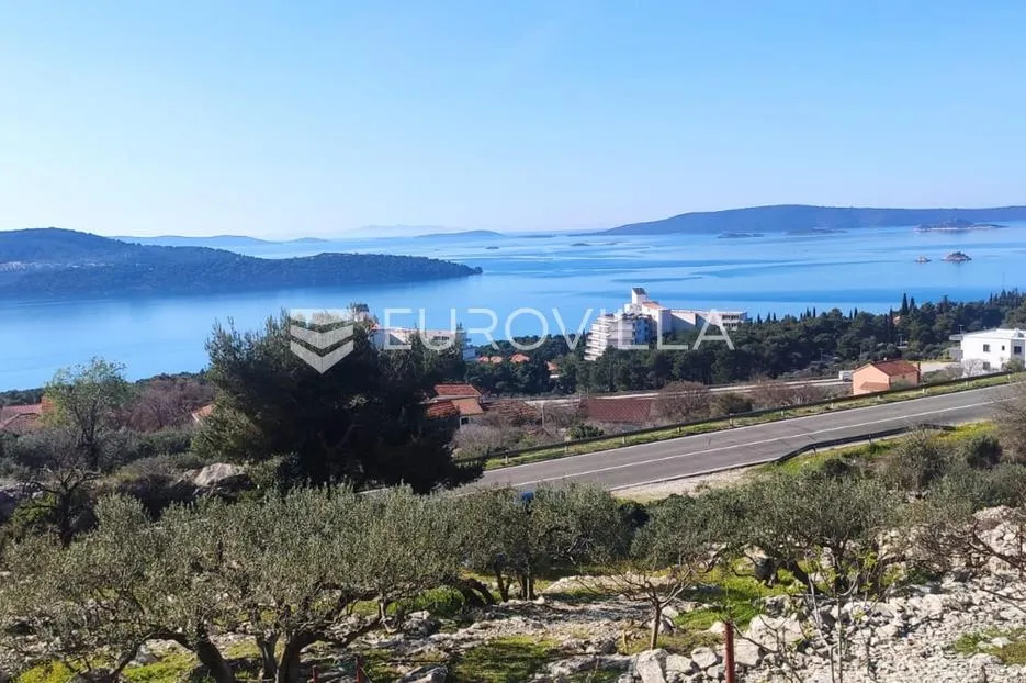 trogir, seget donji, atraktivno građevinsko zemljište površine 3000 m² - slika 3