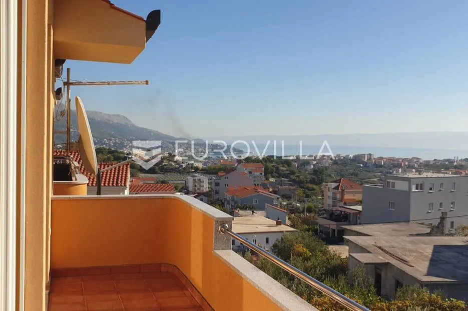 split, kuća s pet modernih stanova - slika 2