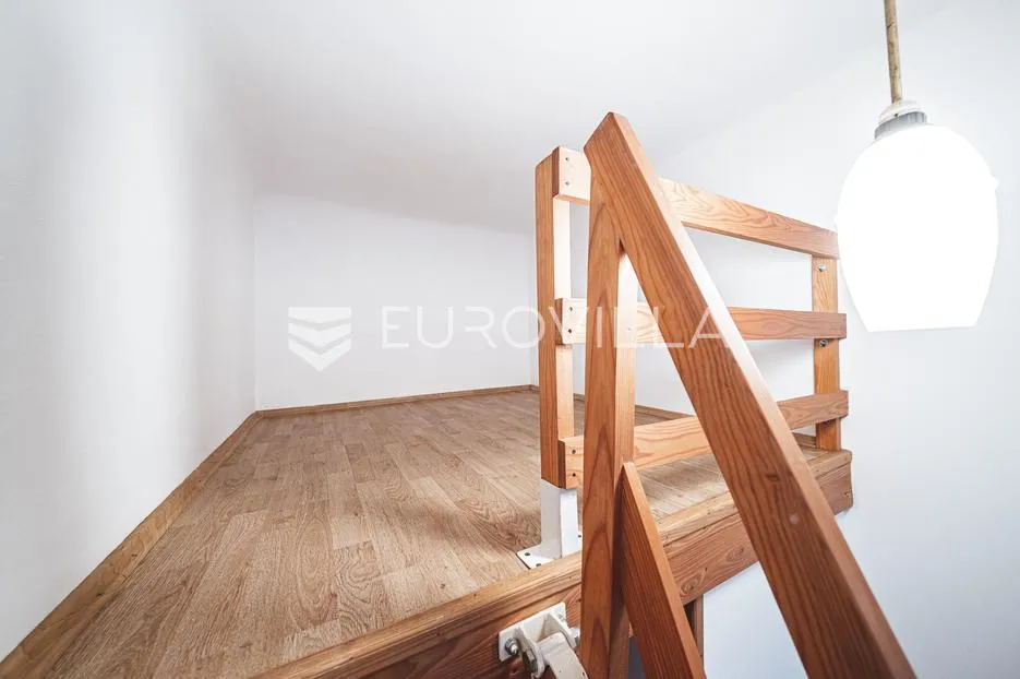zagreb, centar, dvosoban stan nkp 45 m2, dvije stambene jedinice - slika 11
