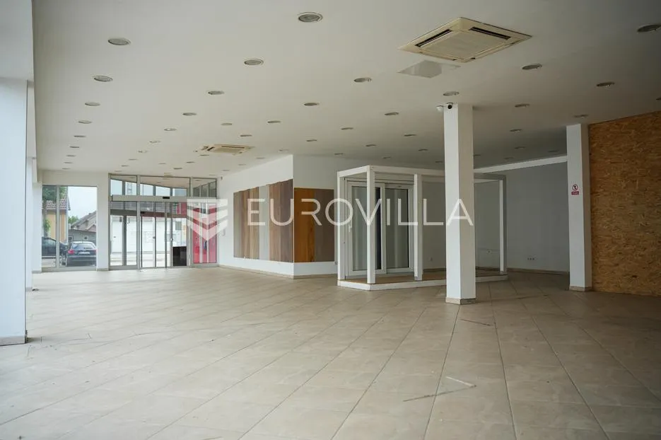 vinkovci, radićev blok, poslovni prostor 459 m² - slika 2