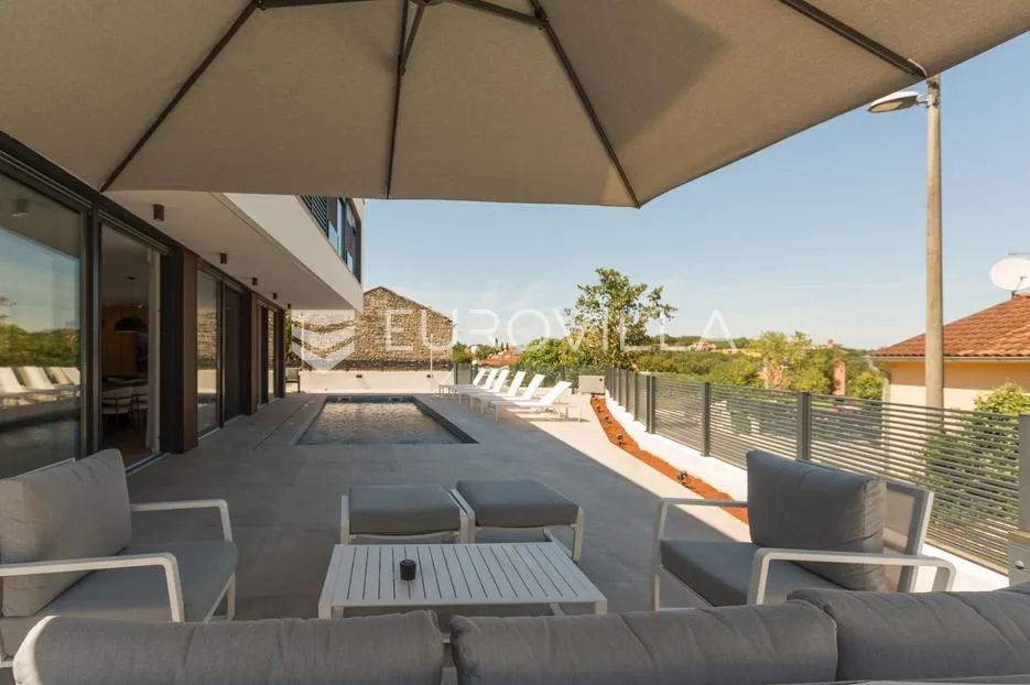 istra, rovinjsko selo, moderna novogradnja 222m2 s bazenom - slika 31