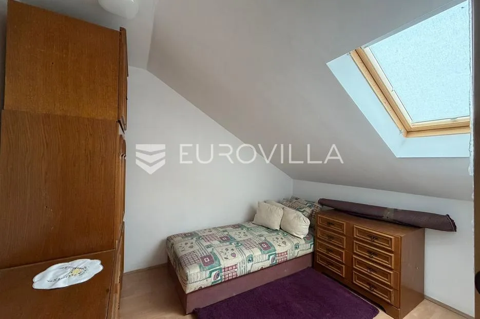 đakovo, centar, trosoban stan 61 m² sa spremištem - slika 11