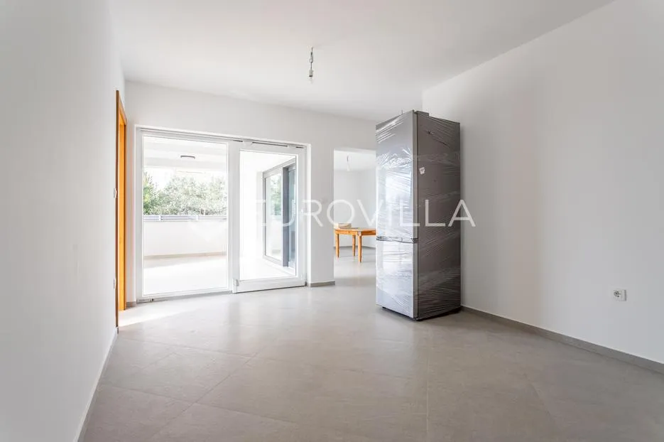 Primošten, moderan stan, 83,05 m²