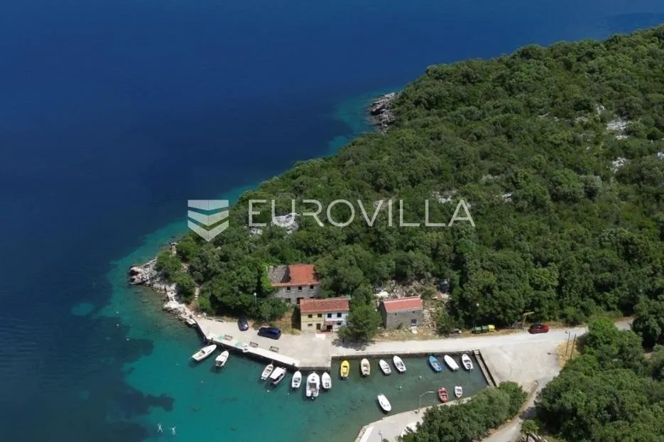 pelješac, osobjava, atraktivno zemljište, prvi red uz more - slika 2