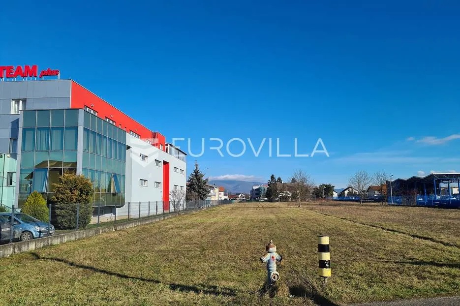 lučko, građevinsko zemljište u zoni gospodarske namjene, 3236 m² - slika 3