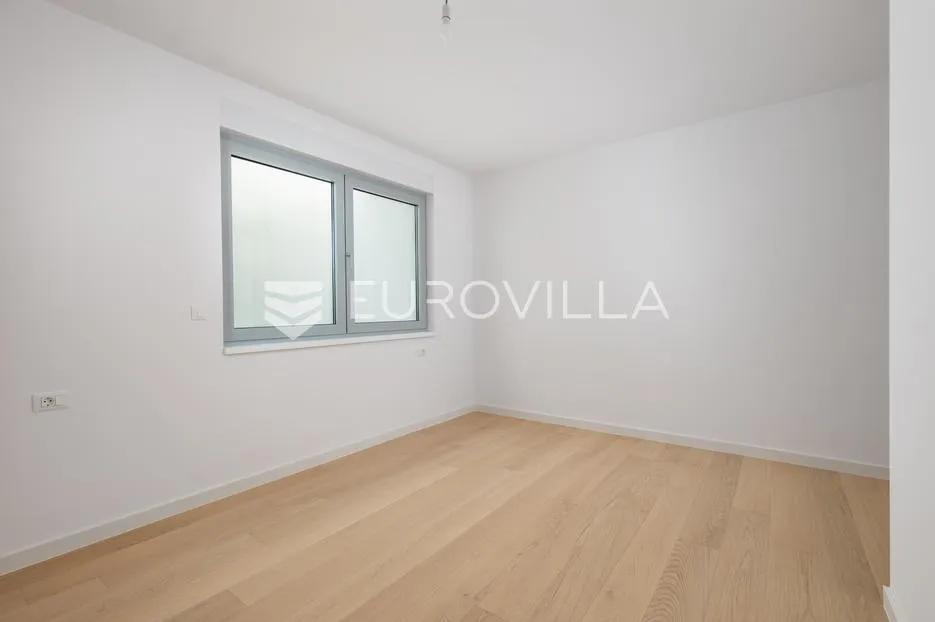 opatija, centar, dvosoban stan u novogradnji nkp 112 m2 - slika 12