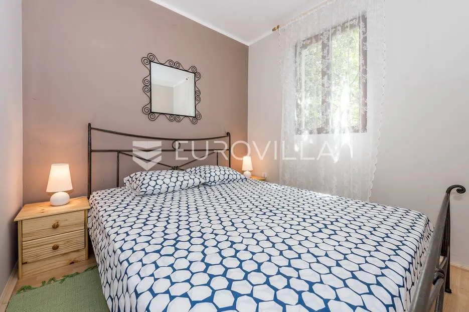 šibenik, grebaštica, kuća s apartmanima drugi red od mora - slika 12