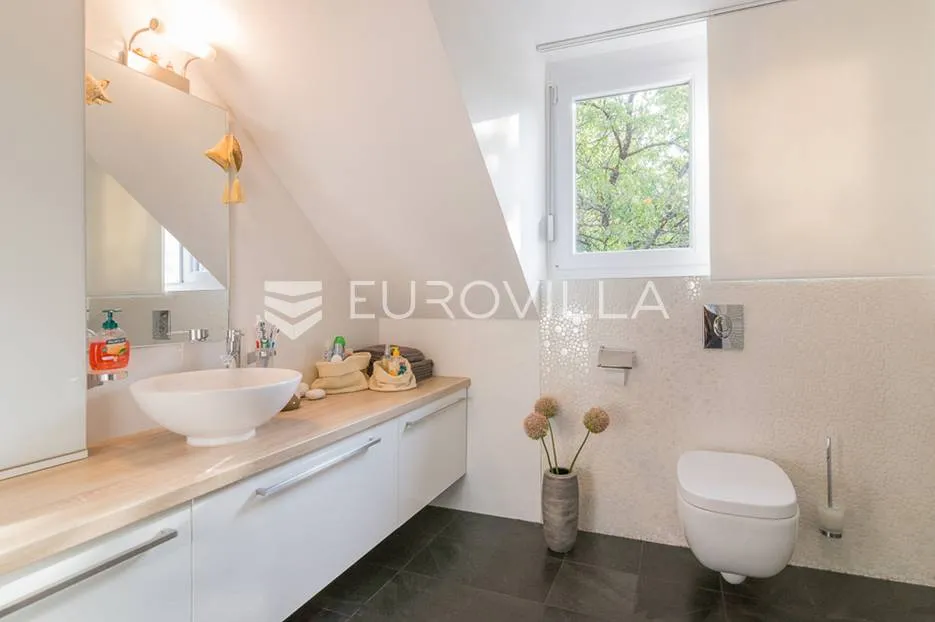 maksimir, dobri dol, prekrasan trosoban stan veličine 80 m² na mirnoj lokaciji - slika 27