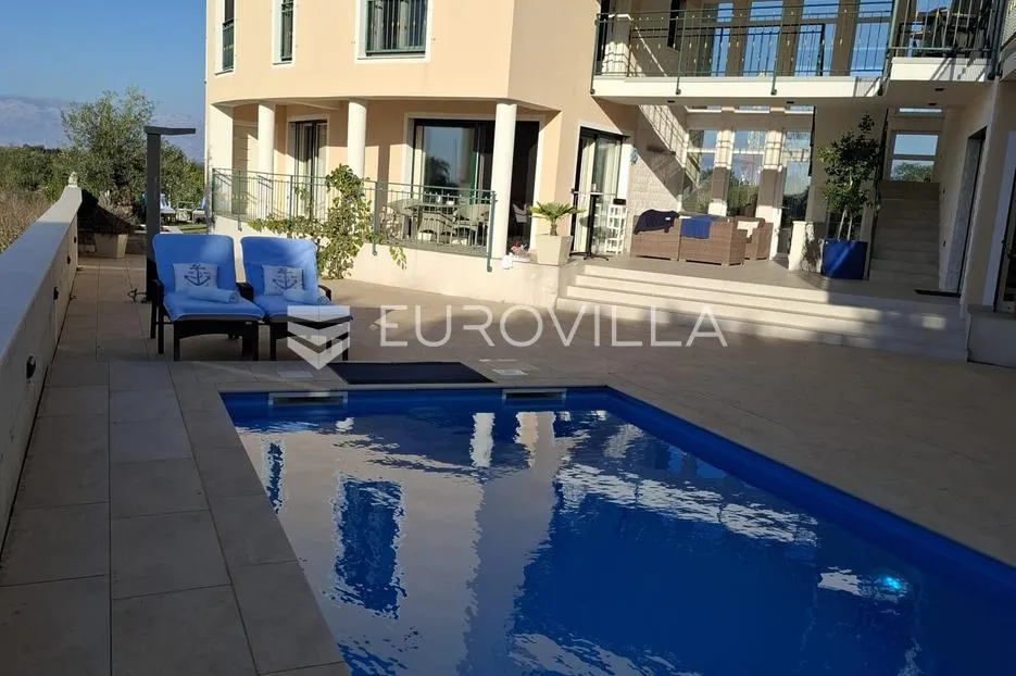 zadar, zaton, jedinstvena vila s bazenom na lijepoj lokaciji - slika 13