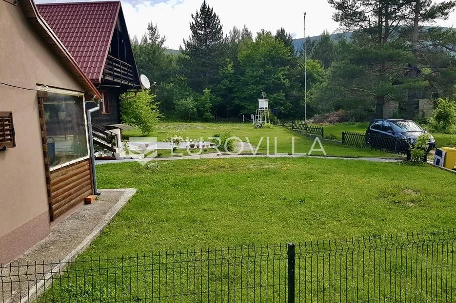 plitvička jezera, rudanovac, iimanje s tri objekta i bazenom u blizini nacionalnog parka - slika 2
