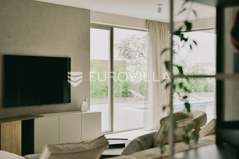 istra, labin - vrhunska moderna villa d, grijani bazen 48 m2, 2365 m2 uređene okućnice - slika 30