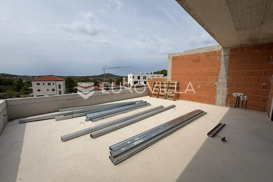 šibenik, crnica, novogradnja, trosoban, dvoetažan stan, 166,34 m² - slika 8