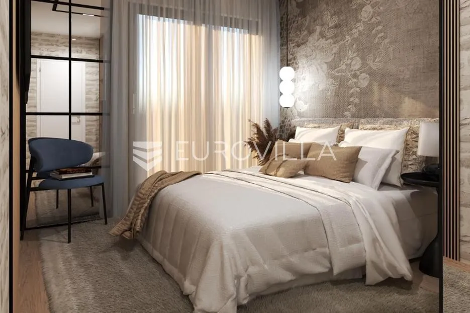 split, prekrasan penthouse s pogledom na more i grad - slika 49