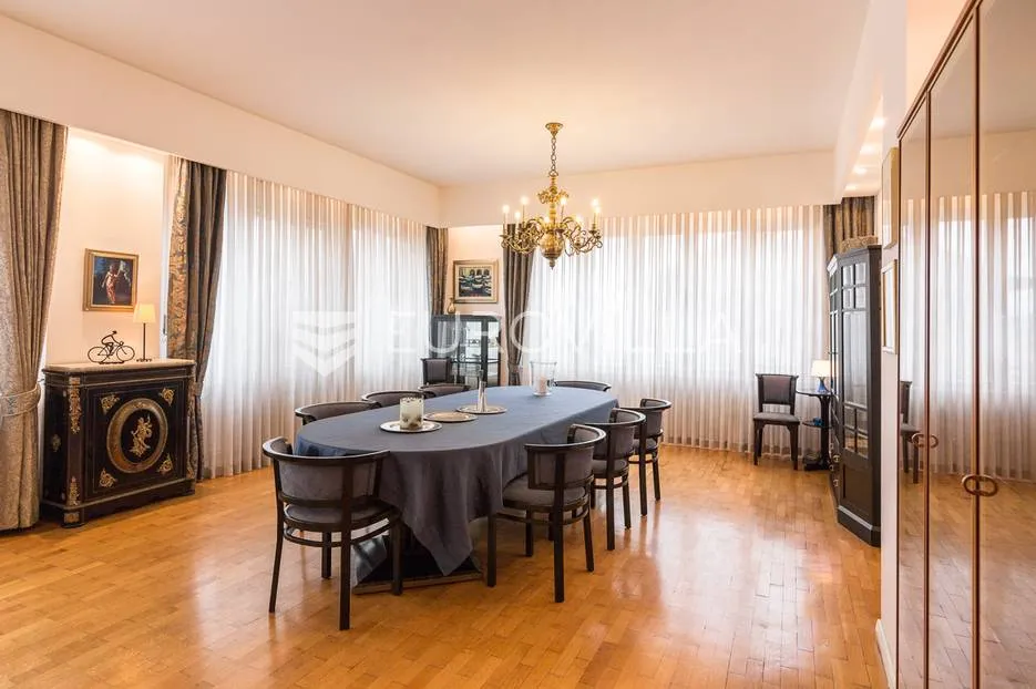 vrhunski luksuz u petrićevoj: prostran stan 162 m² za najam, centar zagreba - slika 4
