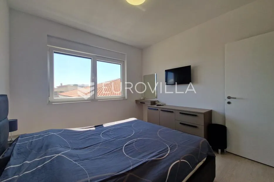 vir, atraktivan dvoetažni apartman s 3 spavaće sobe i pogledom na more - slika 25