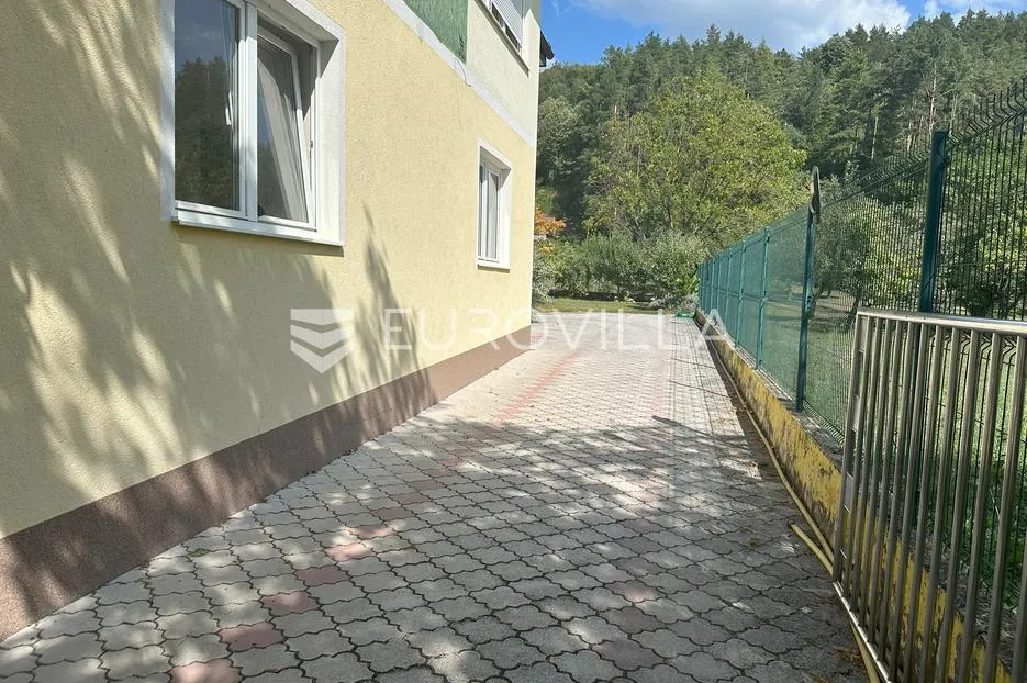 velika, moderna kuća 386 m² sa stambenim i poslovnim dijelom - slika 3