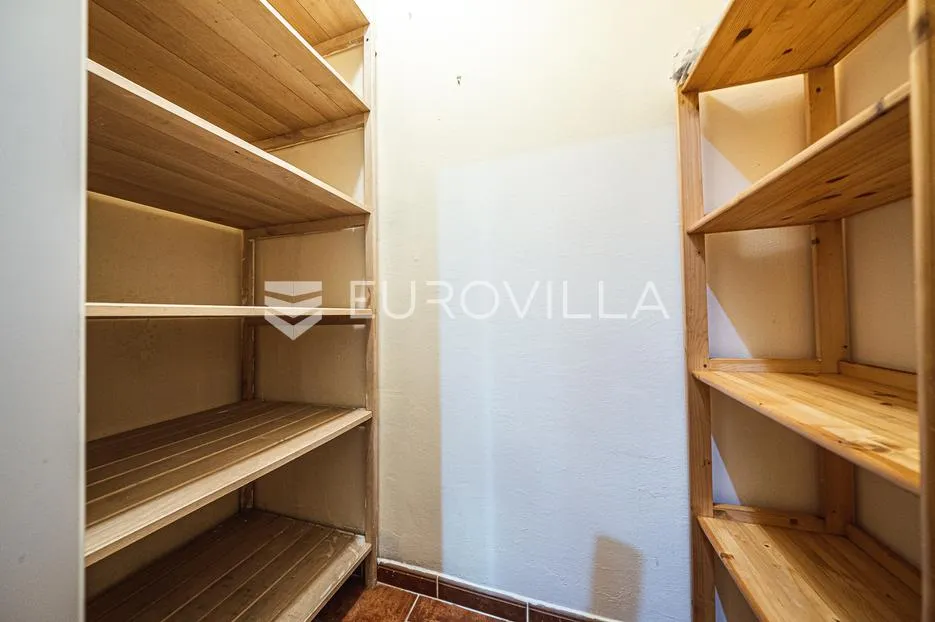 zagreb, goljak, prekrasan trosoban stan 120 m² s parkingom - slika 17