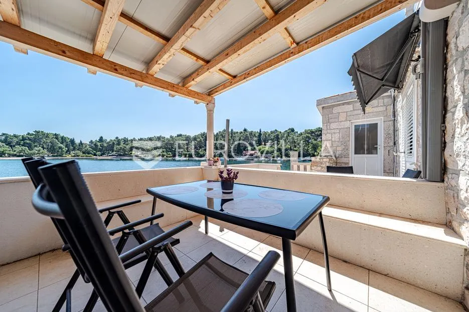 otok korčula, grad korčula, apartmani uz more u blizini stare jezgre - slika 45