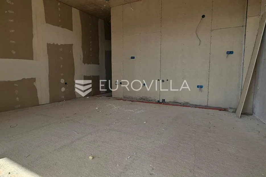 seget donji, stan 66,3 m² na 1. katu s parkirnim mjestom i pogledom na more - slika 2