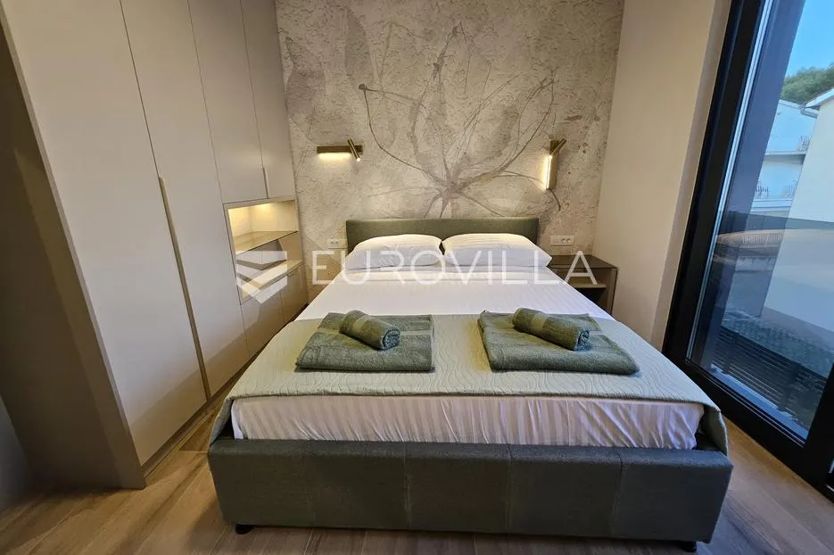 srima, novogradnja, vila s bazenom - slika 19