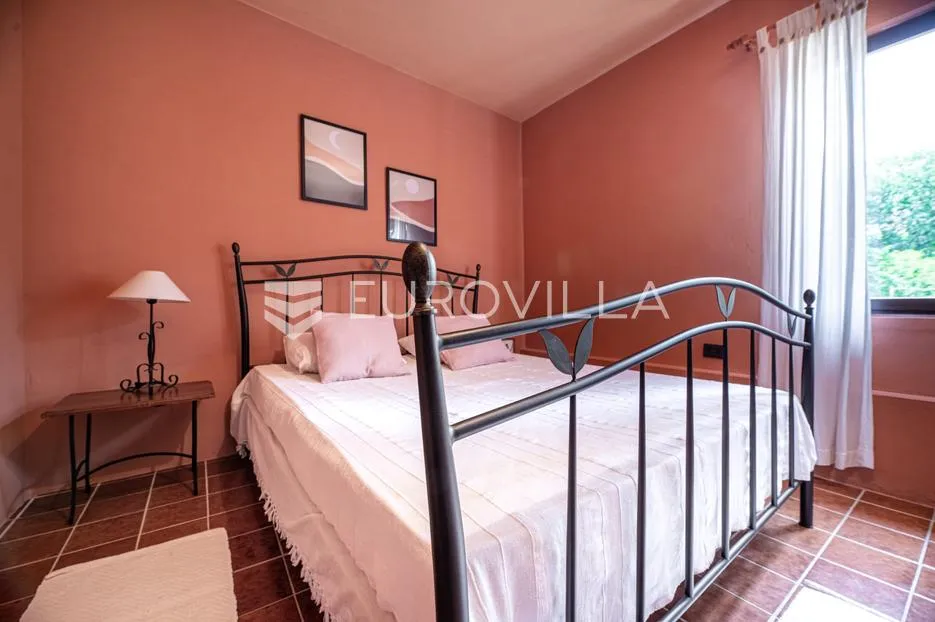 otok krk, gostinjac, šarmantna kuća nkp 180 m2 - slika 13
