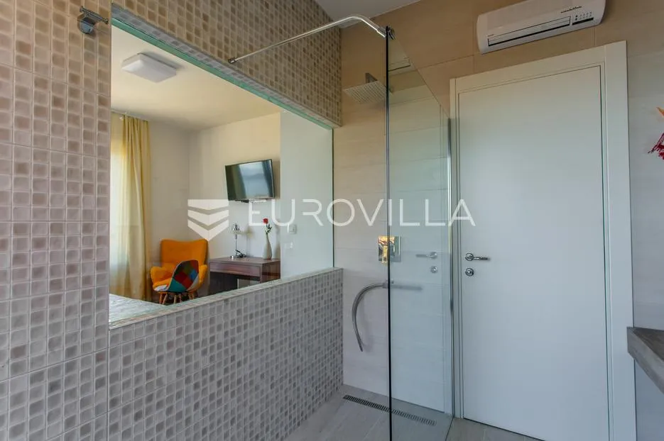 kaštela, kaštel stari, jedinstvena vila s veličanstvenim pogledom - slika 35