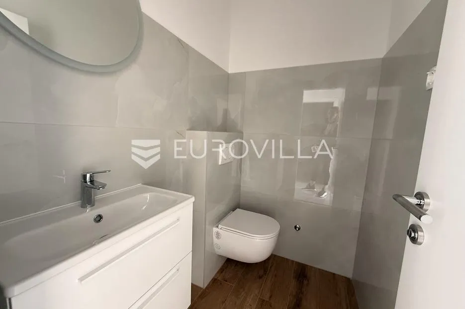 zadar, privlaka, ekskluzivna višetažna vila u privlaci s bazenom - slika 31