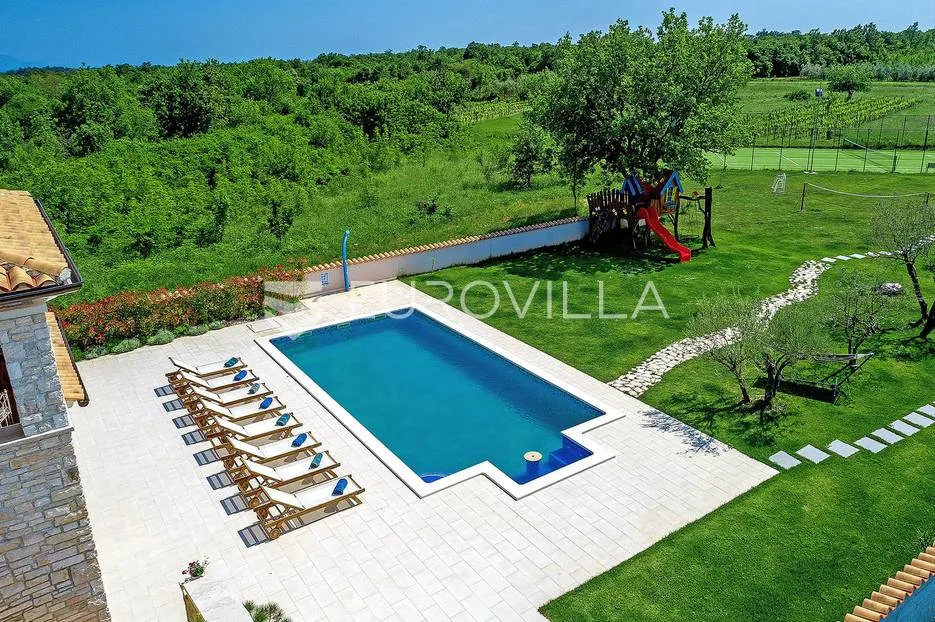 istra, marčana, prekrasna vila 280 m2 s teniskim terenom i grijanim bazenom 50 m2 - slika 6
