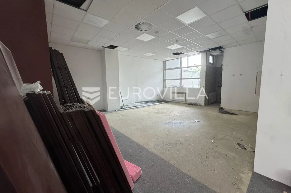 zagreb trešnjevka izvrstan ulični poslovni prostor lokal 154m2 - slika 3