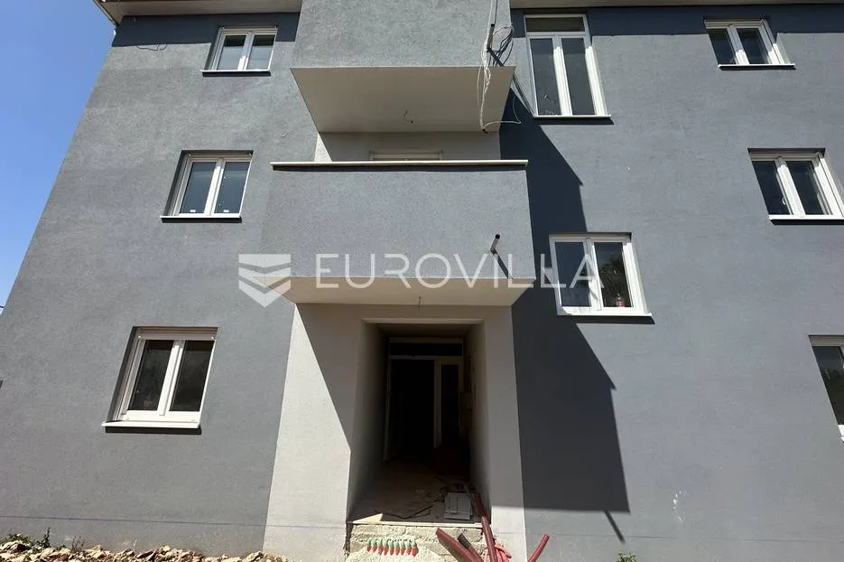 šišan, trosoban stan nkp 76,25 m2 i velikim vrtom - slika 6