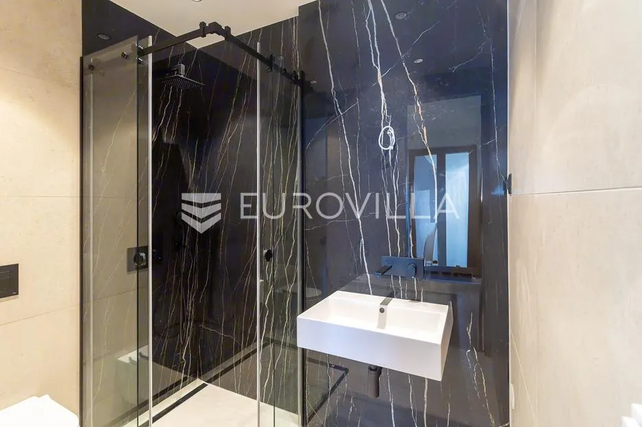 opatija, četverosoban stan s pogledom na cijeli kvarner, 238,91 m² - slika 4
