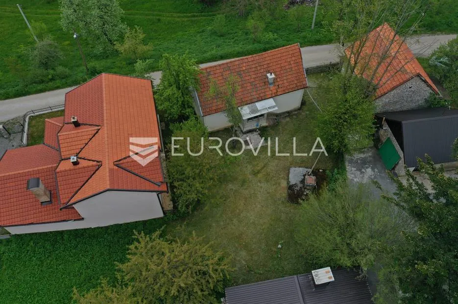 senj, vrzići, starina od 70 m² sa okućnicom od 3.280 m² - slika 12