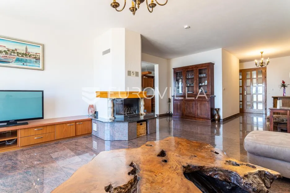 podstrana, mutogras, apartmanska kuća na prekrasnoj lokaciji - slika 6