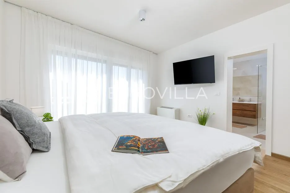 istra, fažana elegantna samostojeća vila s pogledom na brijune - slika 58