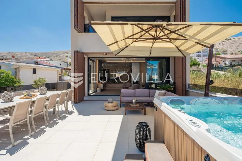 pag prekrasna villa sa pogledom na more 350 m² na 200 metara od mora - slika 9