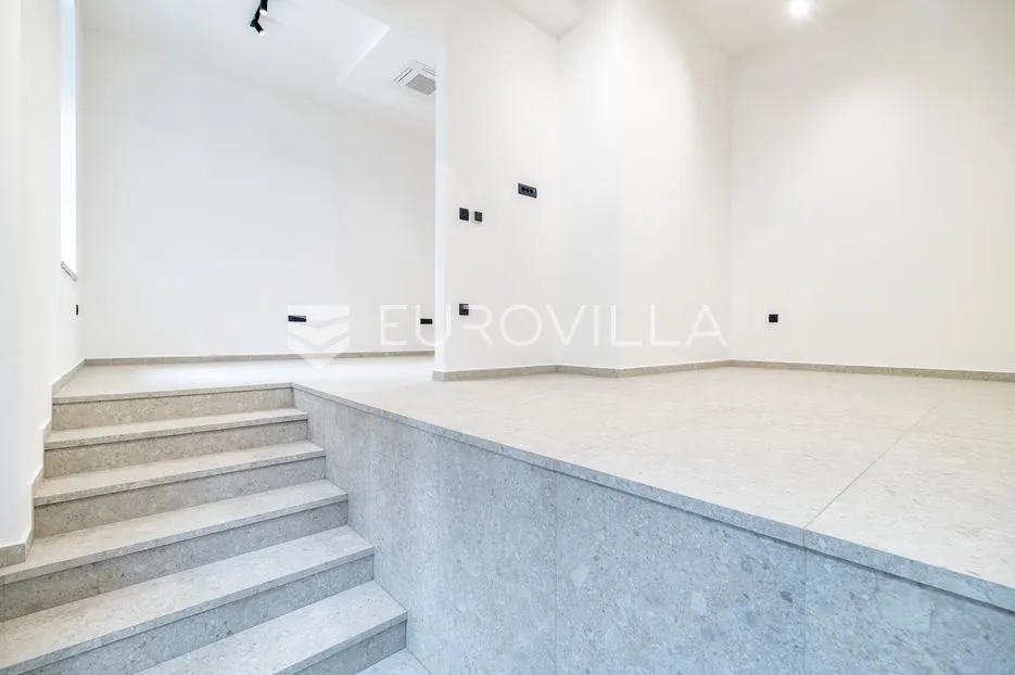 zagreb, donji grad, ulični lokal 35 m² - slika 4