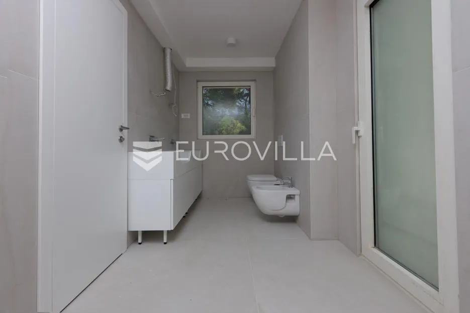 opatija privé, ekskluzivan četverosoban stan 139 m², bazen, teretana - slika 20
