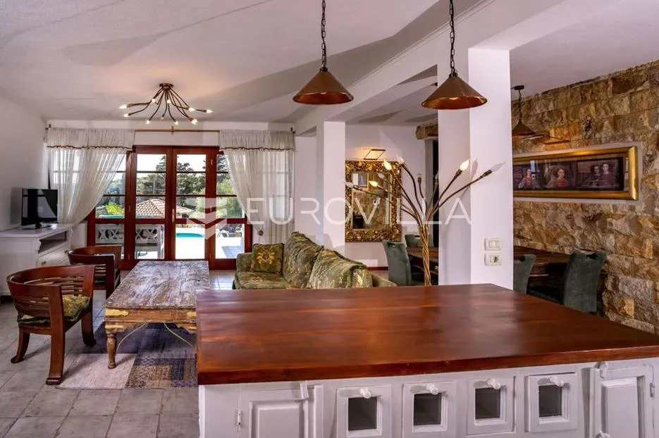 otok rab, kampor, jedinstvena mediteranska vila 80m od mora - slika 11